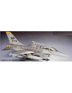 Avión Estático de Plástico, F-16B PLUS FIGHTING Falcón , Escala 1/72  fabricante Hasegawa. Modelismo Aviones. Bilti Hobby.