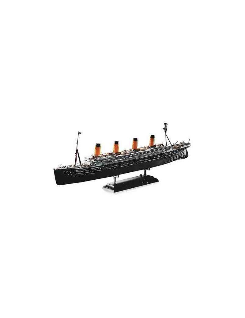 Barco Estático de Plástico, R.M.S. TITANIC con LED, Escala 1/700  fabricante Academy